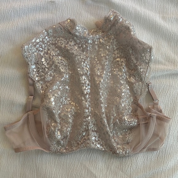 Victoria's Secret VS Dream Angels Lace High Neck Demi Silver Bralette 34C - Picture 2 of 6